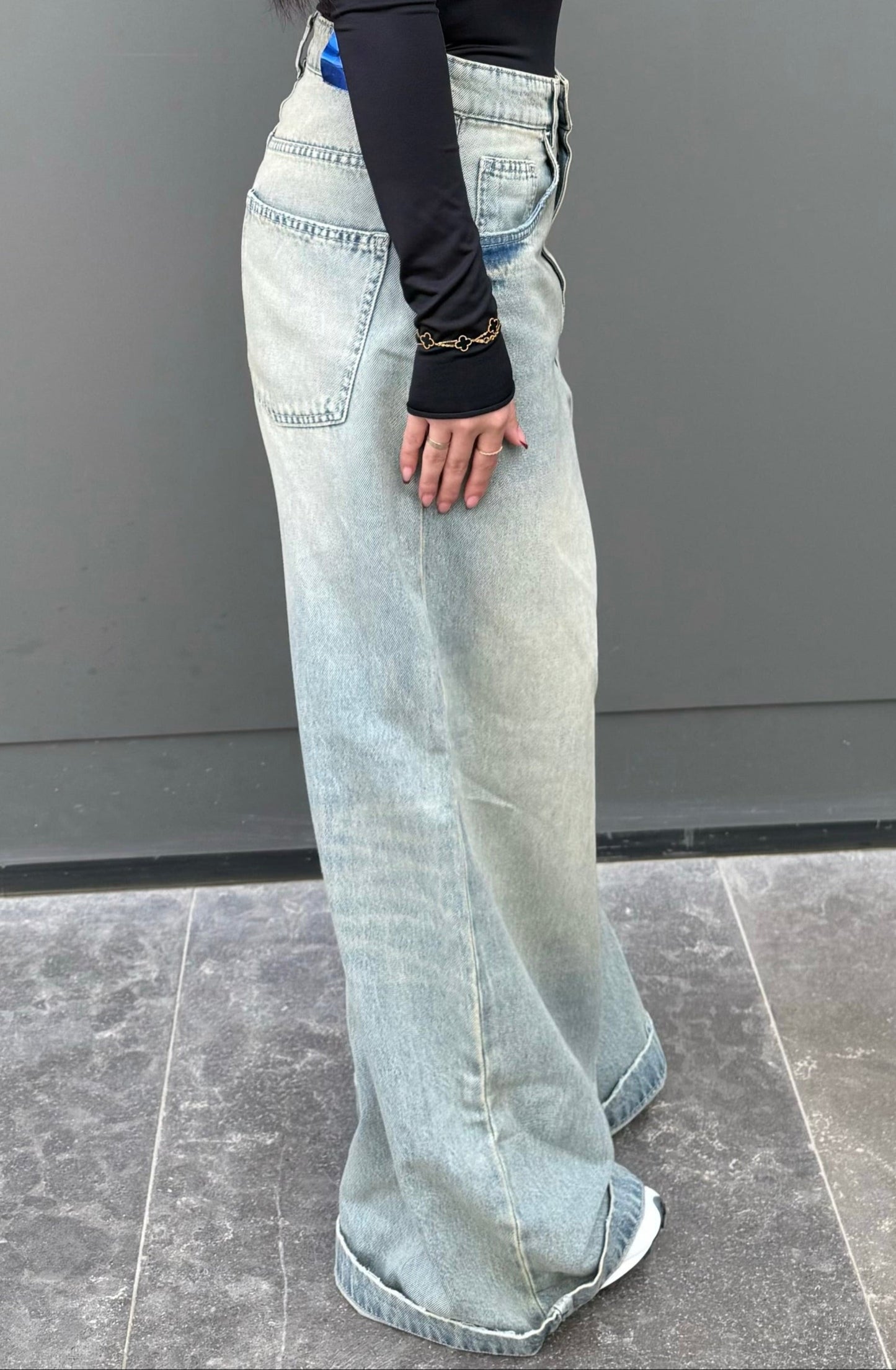 DIRTY WIDE JEAN
