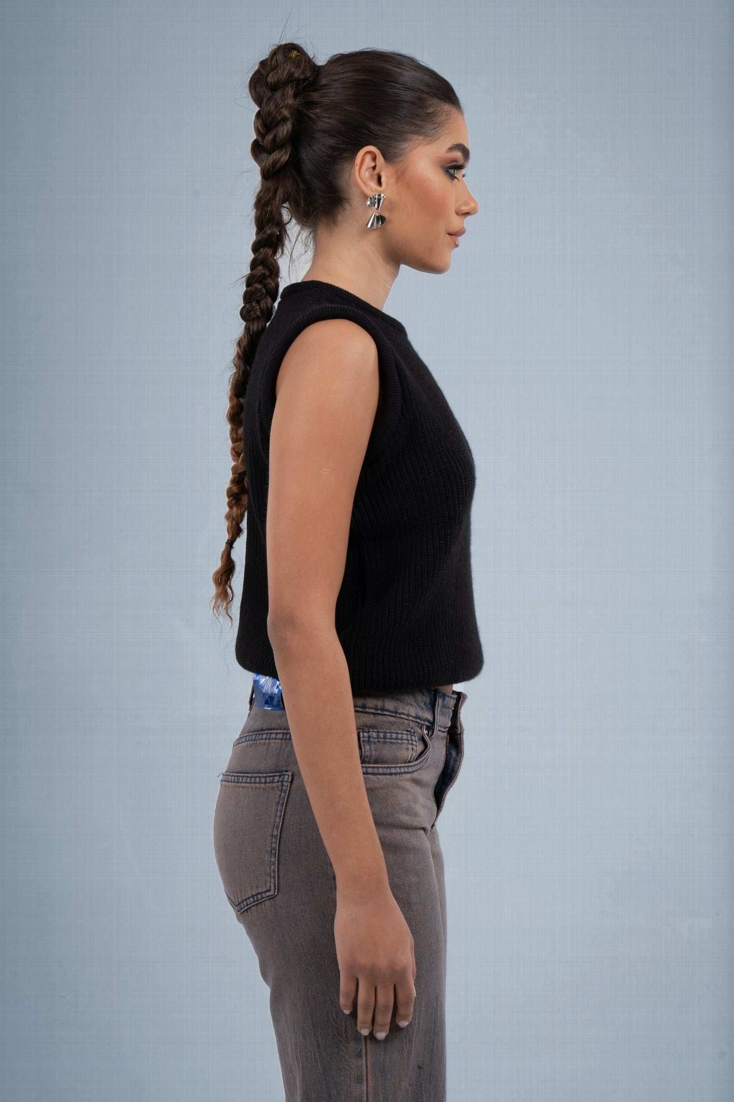 CREW NECK VEST