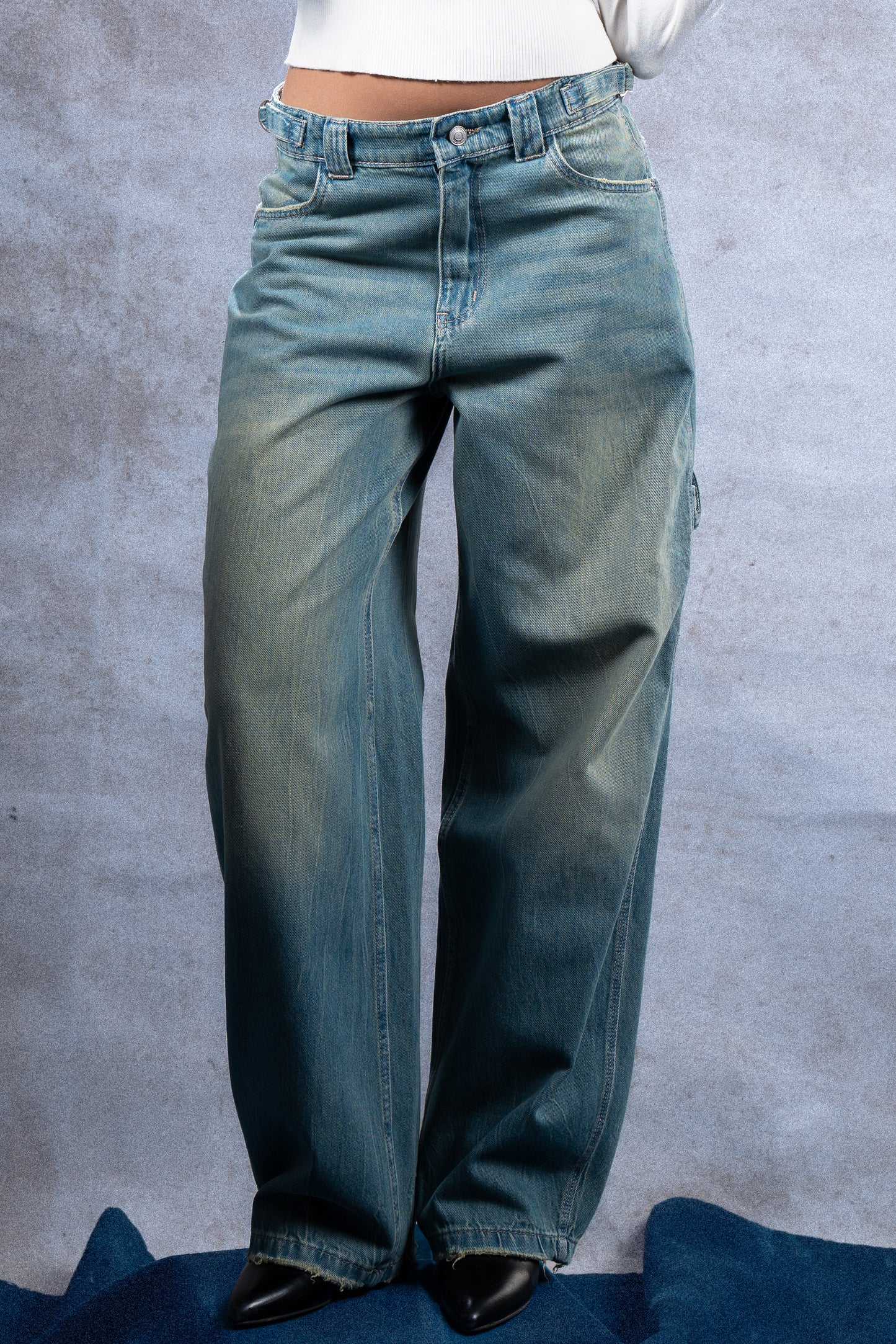 DIRTY BAGGY JEAN