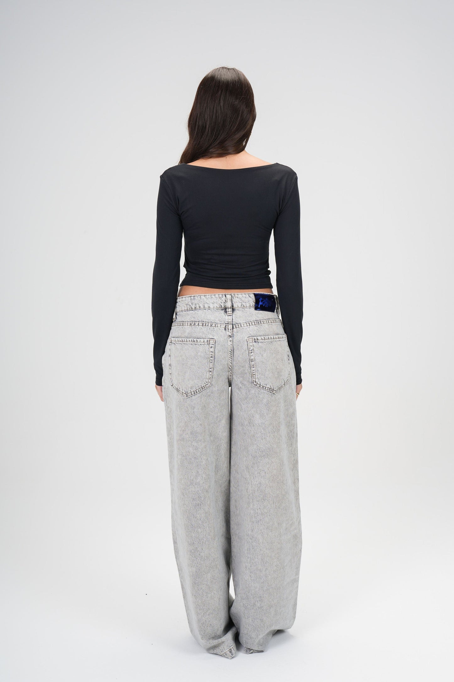 SEAMLESS-SQUARE CONTOUR TOP