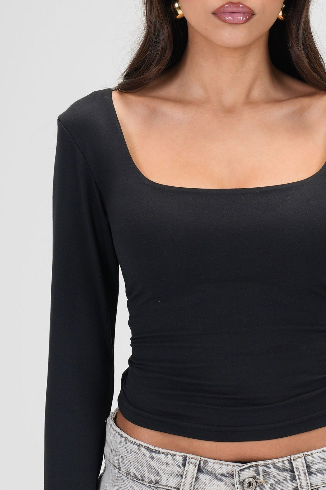 SEAMLESS-SQUARE CONTOUR TOP